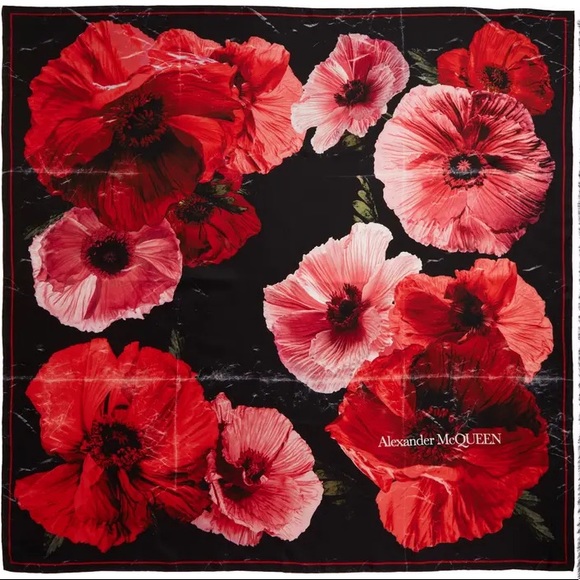 ALEXANDER MCQUEEN Exploded Poppy Print Silk Scarf - Picture 2 of 7